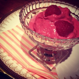 Raspberry Coconut Kefir Ice Cream, fermented foods, beneficial bacteria, kefir cultures, probiotics, vitamix